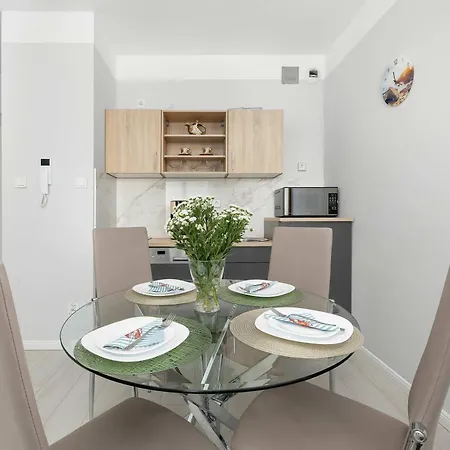 Komfortowy Z Dostepem Do Udogodnien W Kolobrzegu By Renters Apartamento